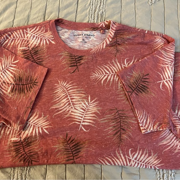 LUCKY BRAND T-Shirt - Leaf Print - New - Size XL - Picture 2 of 7